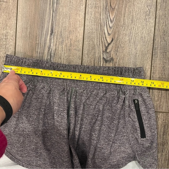 Lululemon Tracker Short 4" Heather Lux Multi Black - Picture 7 of 10